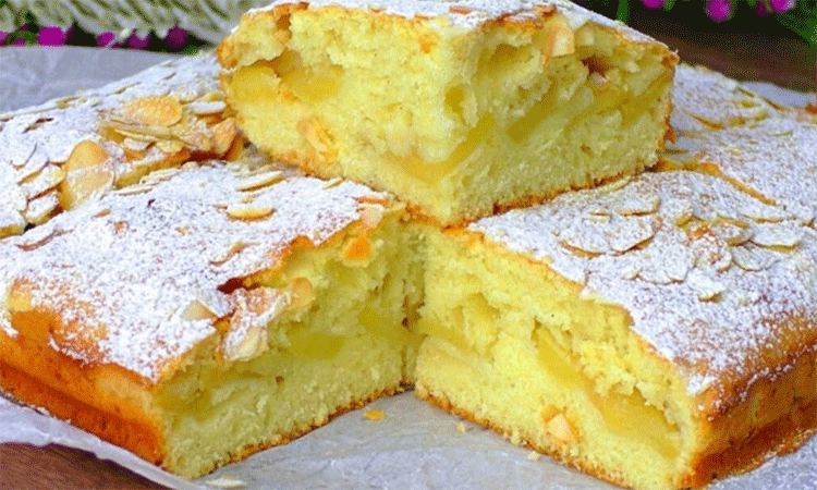 Plăcintă cu mere – Un desert apreciat mereu de musafiri si foarte usor de pregatit