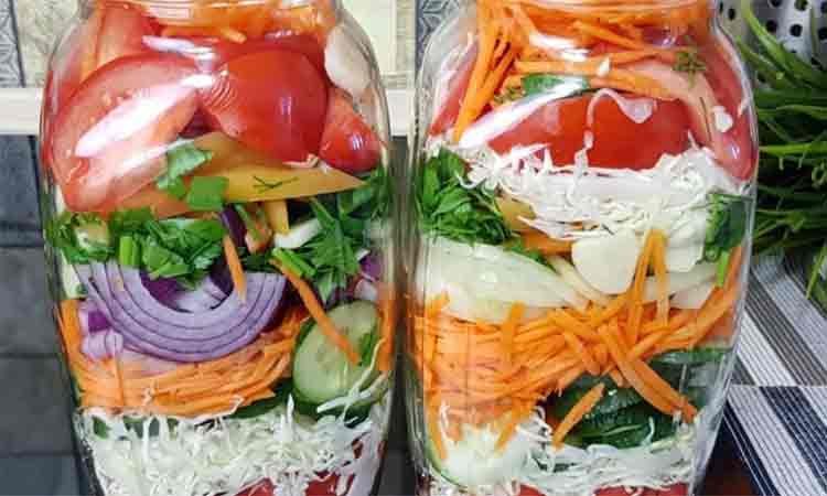 De sezon: Salată asortată pentru iarnă fără sterilizare – Ghid complet pentru o rețetă rapidă și delicioasă