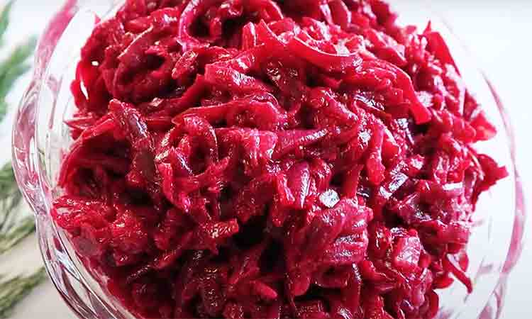 Descoperă o rețetă delicioasă și ușor de preparat pentru salata de sfeclă roșie