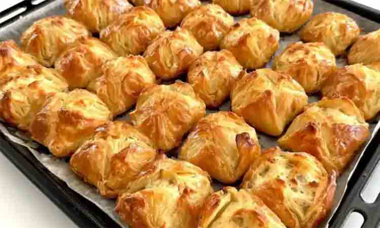 Descoperă rețeta simplă și accesibilă de brânzoaice, un desert delicios care te va încânta cu siguranță!