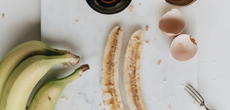 Desert Delicios Fără Cuptor: Rețetă Simplă cu Lapte, Ouă și Banane