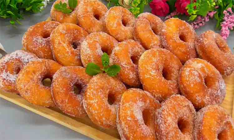 Experimentează Gogoșile de Casă Moi și Pufoase – Rețetă Rapidă și Ușoară