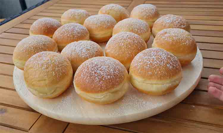 Gogoși de Casă Pufoase și Delicioase – Rețetă Simplă și Rapidă