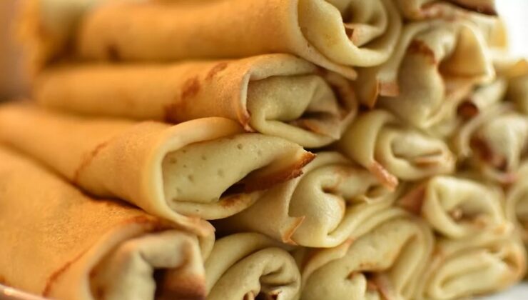 Ingredientul Secret pentru Clătite Moi: Iaurtul din Frigider