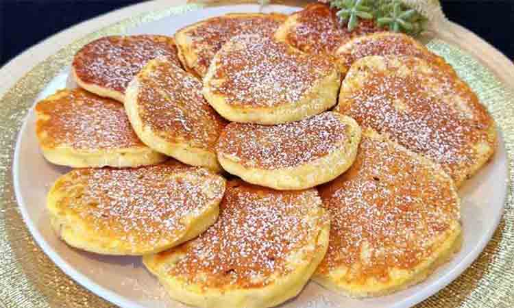 Rețetă Rapidă de Clătite cu Mere și Iaurt – Deliciu Matinal în doar 10 Minute!