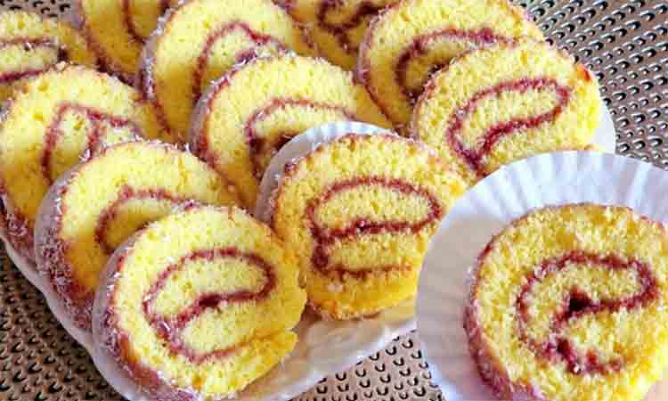 Rețetă Rapidă și Simplă de Ruladă cu Fructe și Nucă de Cocos