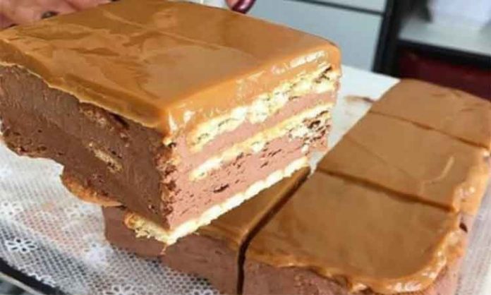 Rețetă delicioasă de Tort de Ciocolată Fără Coacere