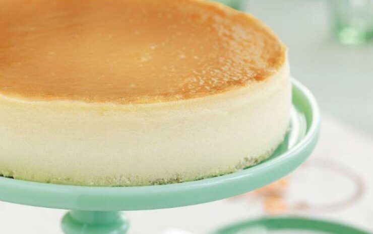 Tort Rapid cu Puține Calorii – Doar Trei Ingrediente și Gata în Câteva Minute