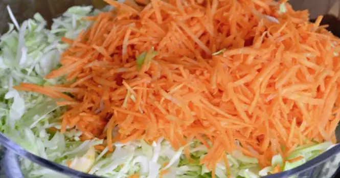 Cum poți slăbi frumos și usor cu ajutorul acestei salate de dimineata și a unei diete echilibrate.