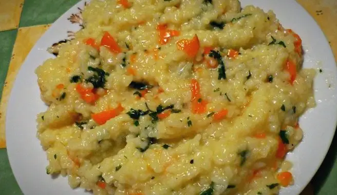 Cum să Gătești Cel Mai Bun Pilaf: Sfaturi pentru un Pilaf Perfect