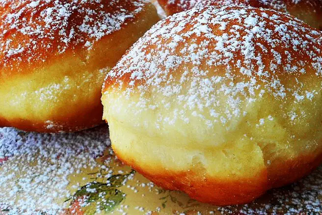 Cum să faci gogoșile mai pufoase: Trucul surprinzător al adăugării de oțet sau alcool