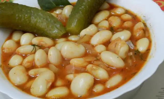 Descoperă cum să gătești fasolea fără să te simți balonat! Sfaturi pentru a prepara un delicios fel de mâncare plin de nutrienți