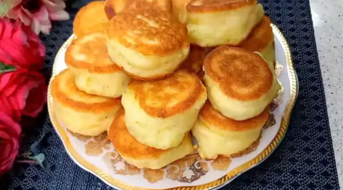 Gogoși Fără Făină cu Iaurt: Rețetă Rapidă de 10 Minute