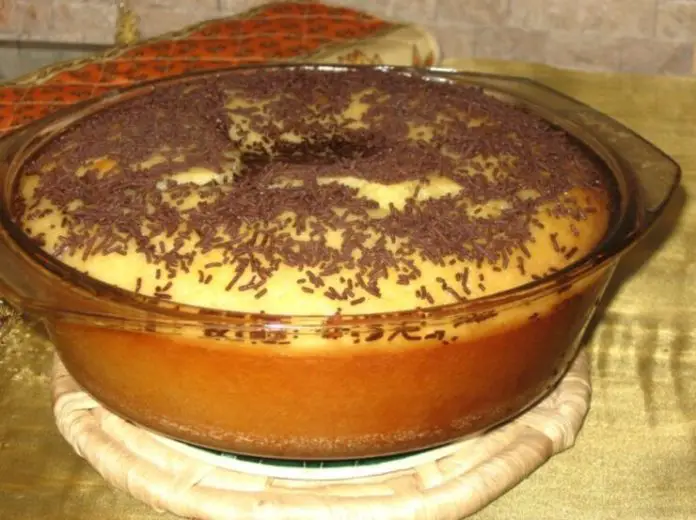 Rețetă Budincă de Griș: Textură Pufoasă și Aromă Delicioasă