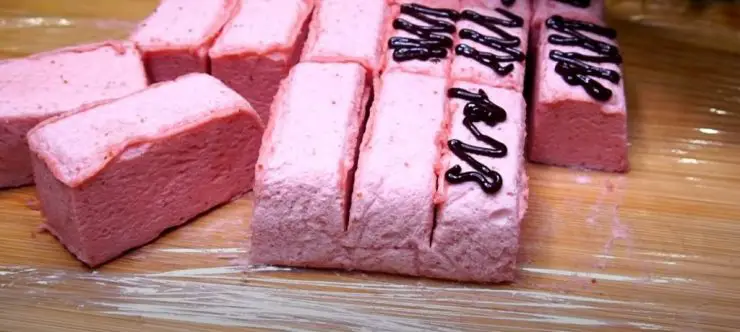 Rețetă Rapidă de Bomboane din Fructe de Pădure – Deliciu Ușor și Sănătos!