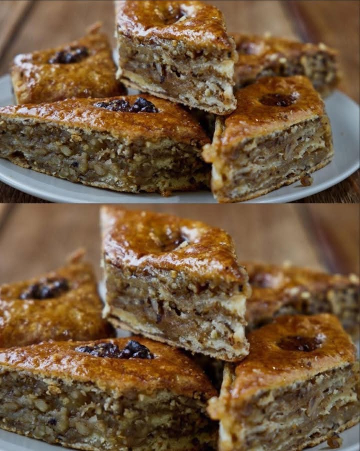 Baclava fără foi cu iaurt Suculentă și irezistibilă, iar din cauza unui singur lucru este chiar mai gustoasă decât cea clasică