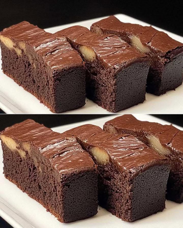 Brownies Irezistibile cu Mere: Desert Rapid și Sănătos în 30 de Minute! Oferă un desert delicios fără făină și zahăr cu această rețetă incredibilă de brownies cu mere.