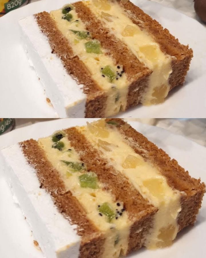 Tort post cu kiwi și ananas… Sunt foarte mândră de această rețetă, toată lumea o notează…