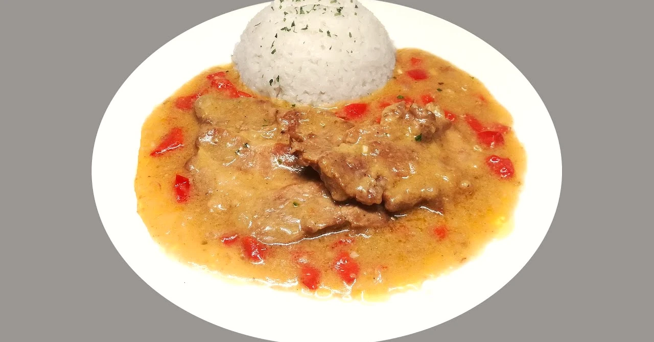 Ceafă de porc fantastică cu papricaș: Carnea se topește!