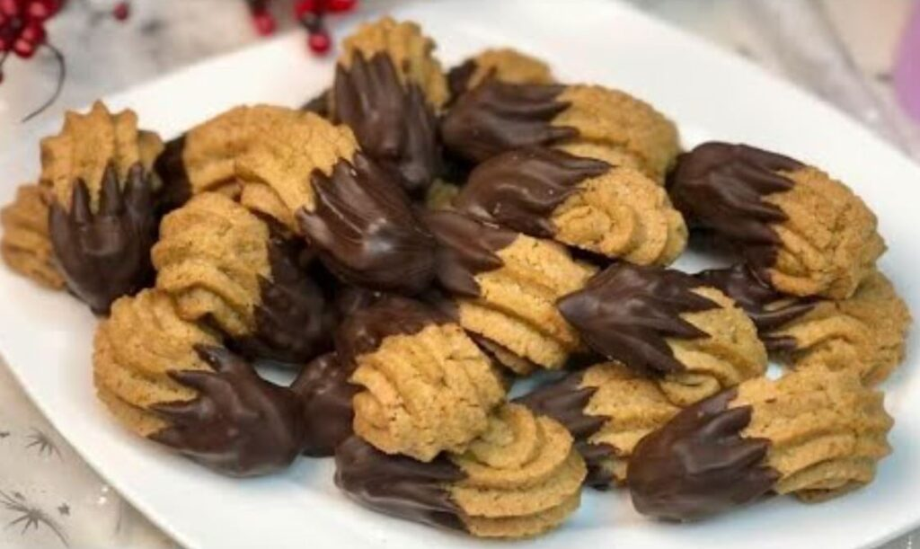 În dimineața de Crăciun nu mă pot abține să nu mănânc aceste biscuiți cu cafea împreună cu toată familia mea!