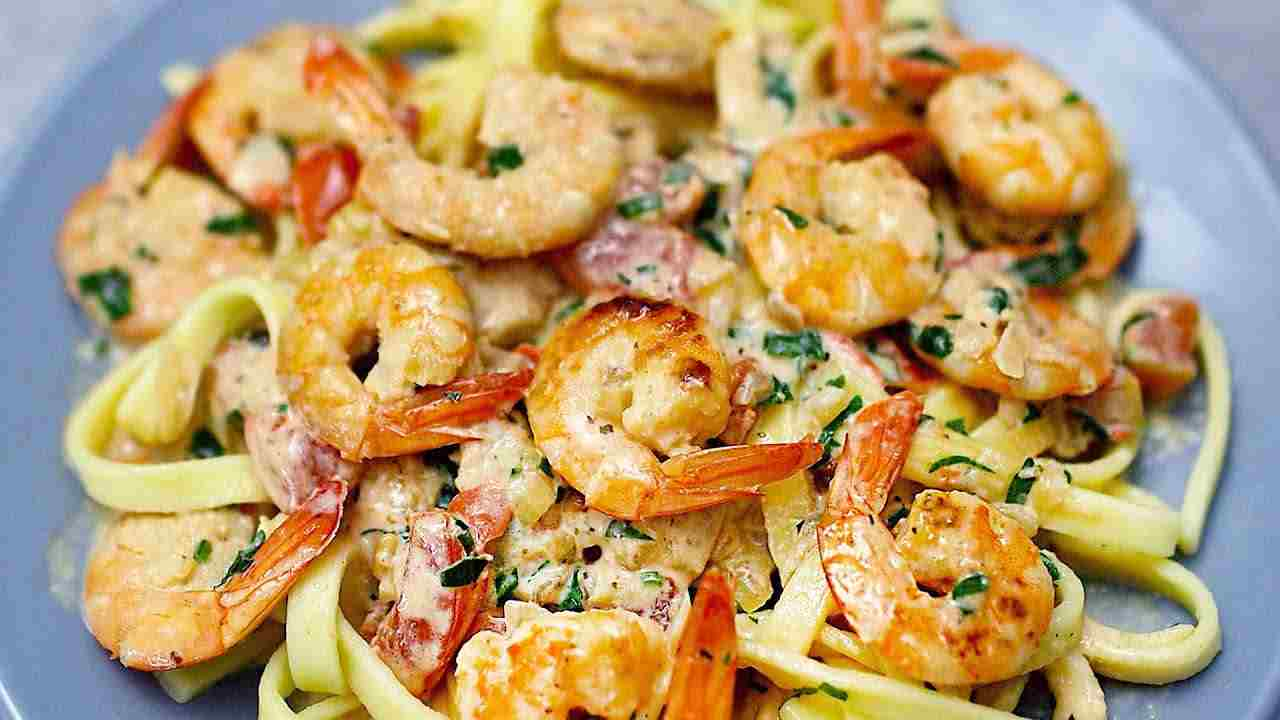 Curry de creveți cu spanac