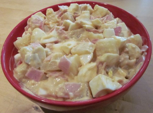 Salată de ouă Hawaii