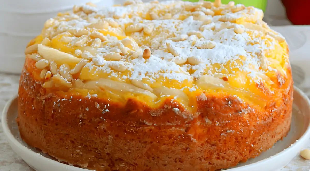 Prăjitură elvețiană cu mere și budincă – rețetă