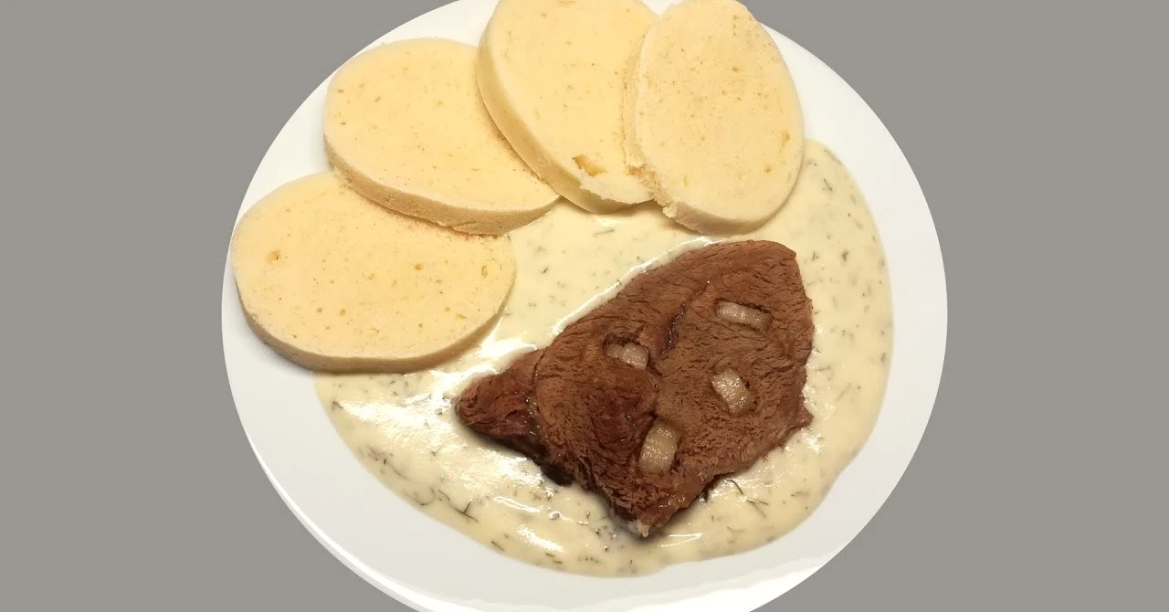 Sos clasic de mărar cu carne de vită: Rețeta ca la bunica!