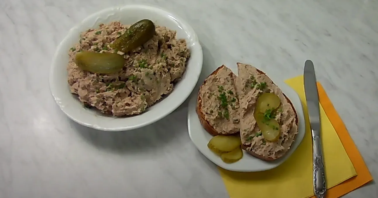 Pastă excelentă din carne friptă: Rețetă gata în 15 minute!