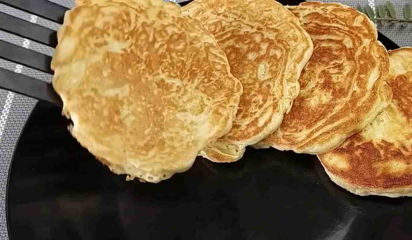 Clătite cu iaurt de mere