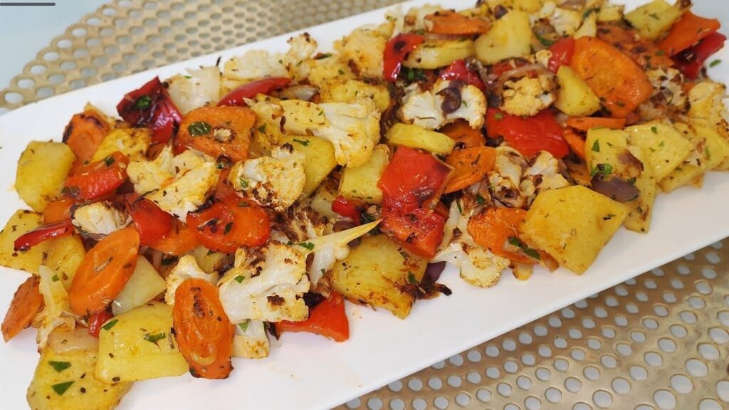 Ieri seară am mâncat această garnitură delicioasă de 150 de calorii, plină de vitamine, minerale și fibre – este rapidă și ușoară!