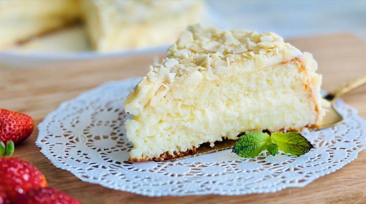 Prăjitură cu brânză fără făină, fără fulgi de ovăz: Prajitură cu un conținut redus de carbohidrați!