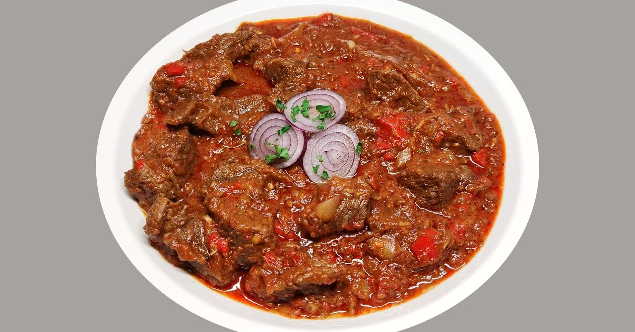 Cel mai bun gulaș de vită din viața ta: Rețeta miraculosului unguresc de ceaun autentic!