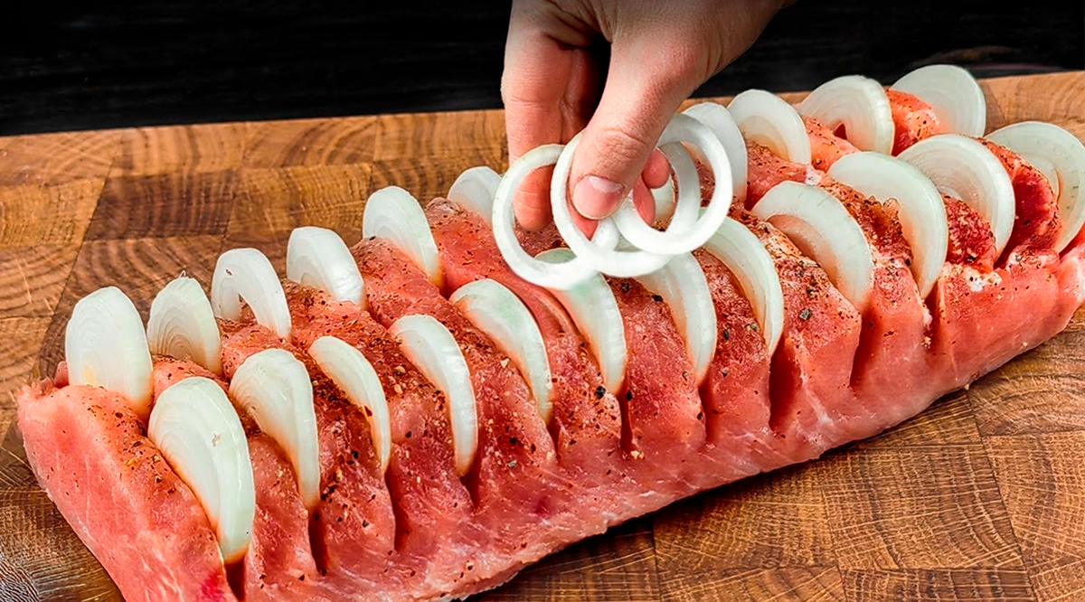 File de porc umplut la cuptor cu dovlecei și ciuperci: Nu doar arată, ci și gustă fantastic!