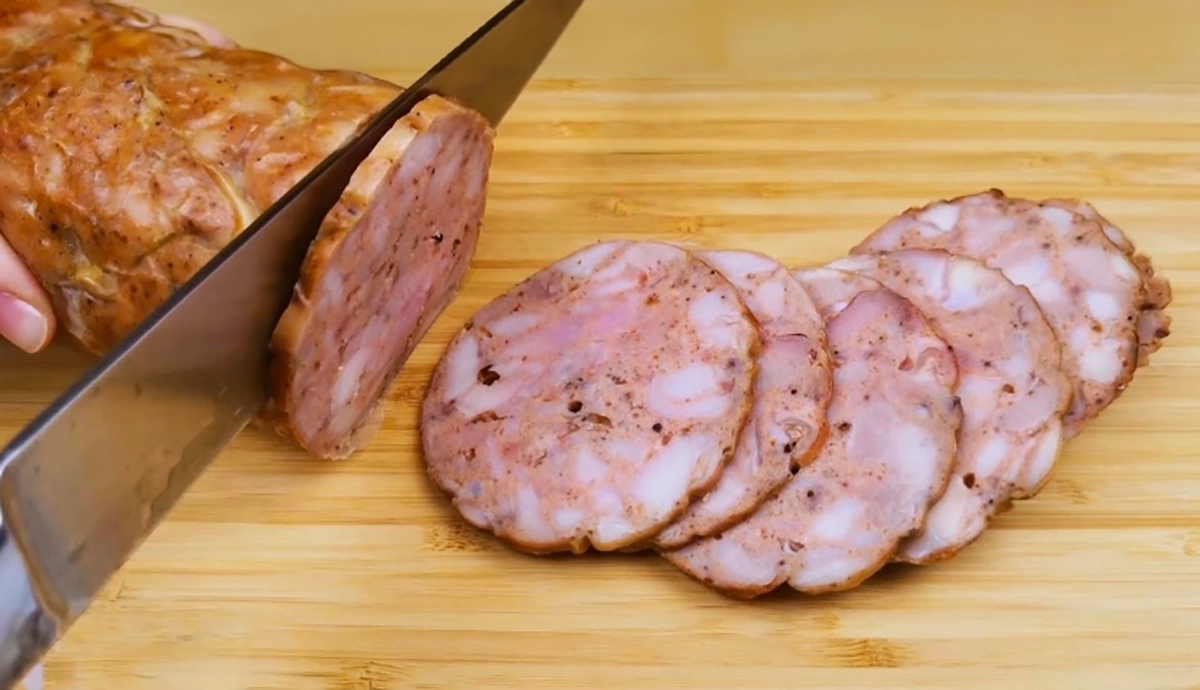 Faceți și propria salamă de pui acasă! Nu mai cumpăr de la magazin!