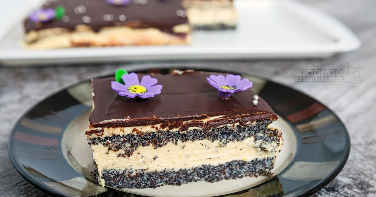 Cele mai bune prăjituri cu mac pe care le-ai mâncat vreodată: REȚETĂ pentru un tort pufos cu cremă perfectă