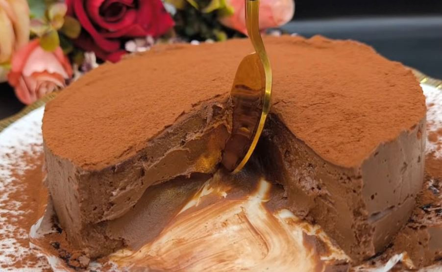 Prăjitura cu 2 ingrediente, toți cei de la masă au fost încântați: nu este doar gustoasă, ci și foarte sănătoasă!