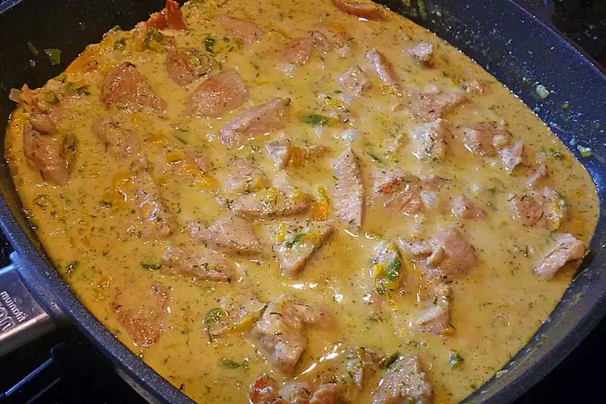 Tocăniță cu sos de muștar și miere – Rețetă