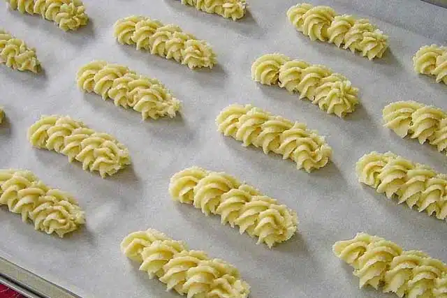 Rețetă de prăjituri Spritz cu marțipan, fragede și foarte delicioase!