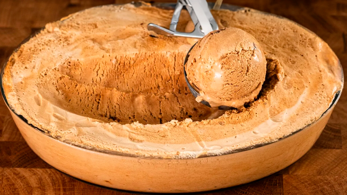 Fac înghețata de cafea cea mai gustoasă din lume! Rețetă în 5 minute!