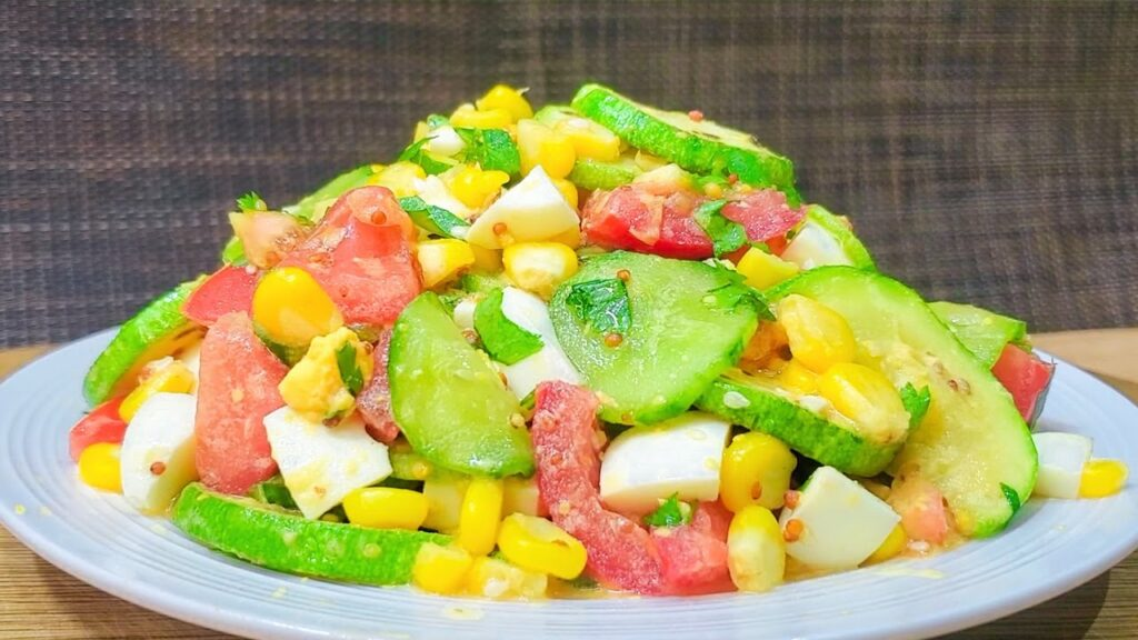 Am mâncat această salată trei seri la rând și mă simt deja mai puțin balonată și mai ușoară!