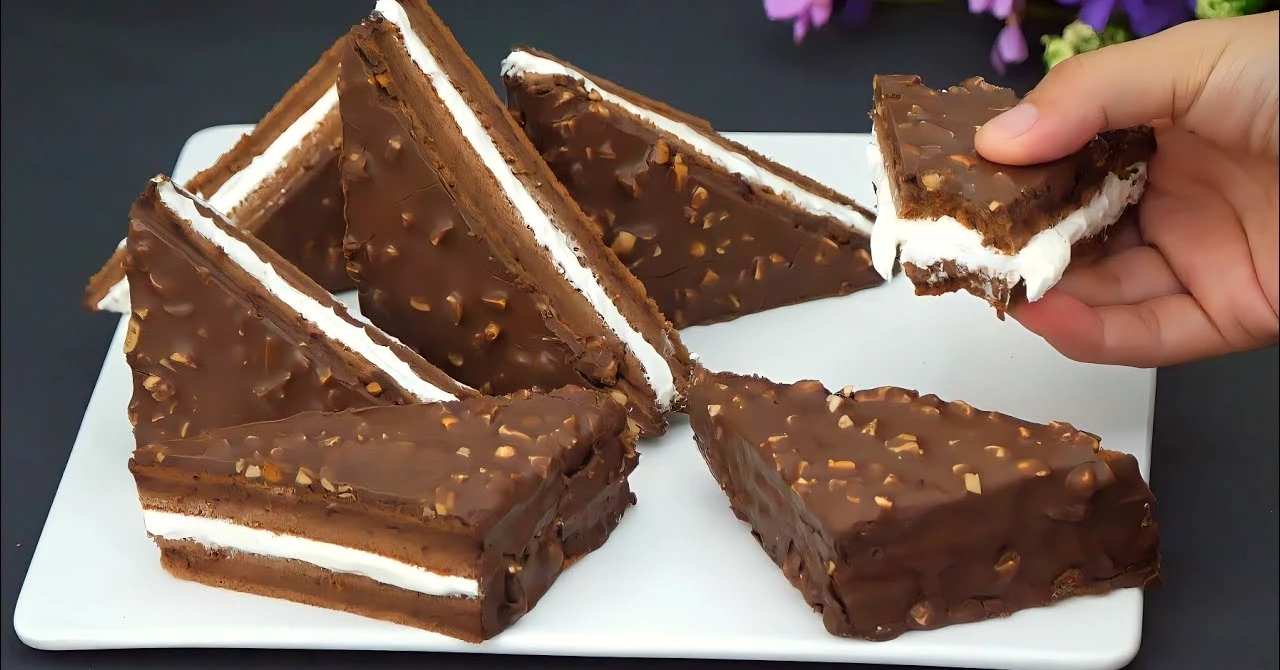 KINDER MLIEČNY REZ de casă: Această REȚETĂ de desert le va plăcea (nu doar) copiilor!