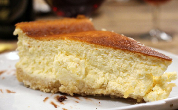 Cheesecake cu blat din biscuiți Löffelbiskuit