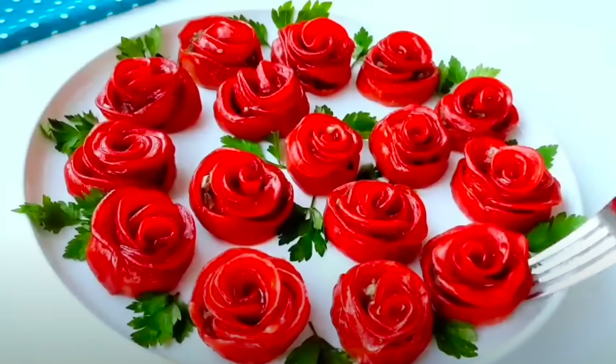 Rulouri din sfeclă roșie umplute cu carne: O idee genială pentru ospăț