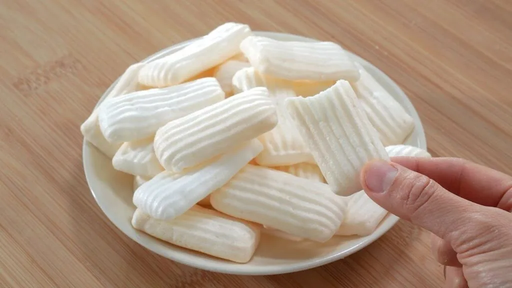 Mănânc asta când trebuie să slăbesc, ușor și bogat în proteine: o prepar cu doar 4 ingrediente!