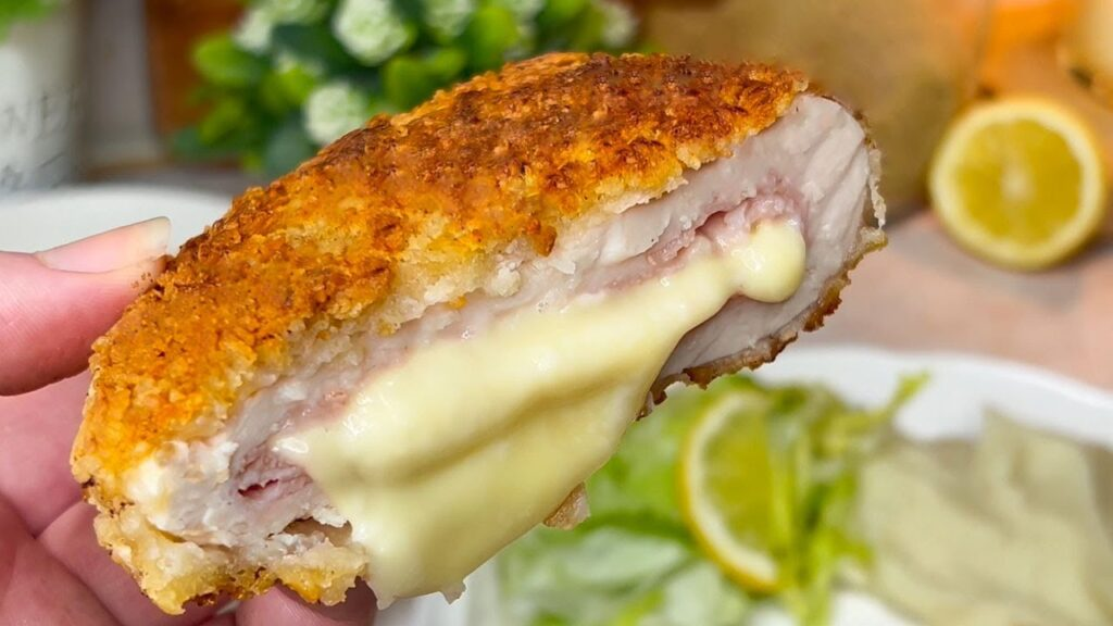 Acest Cordon Bleu nu mi-l mai ia nimeni diseară, îl fac delicios, dar sănătos: este 100% din pui, bate tot ce există!