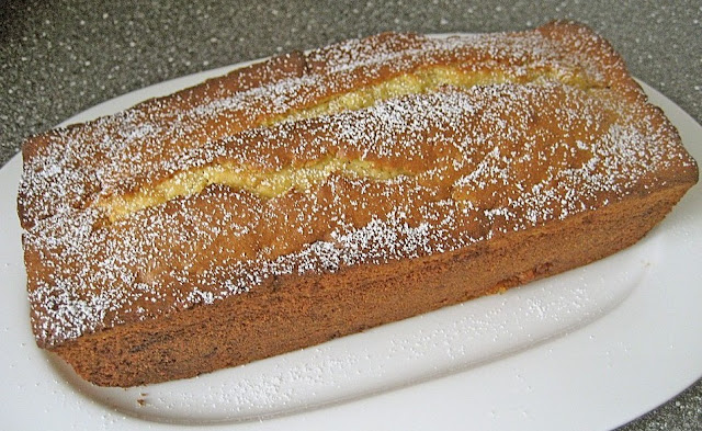 Prăjitură cu vanilie și lapte bătut