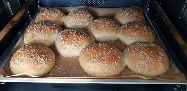 Chifle de hamburger perfecte