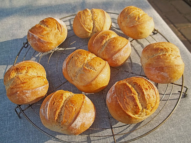 Chifle de duminică pregătite rapid