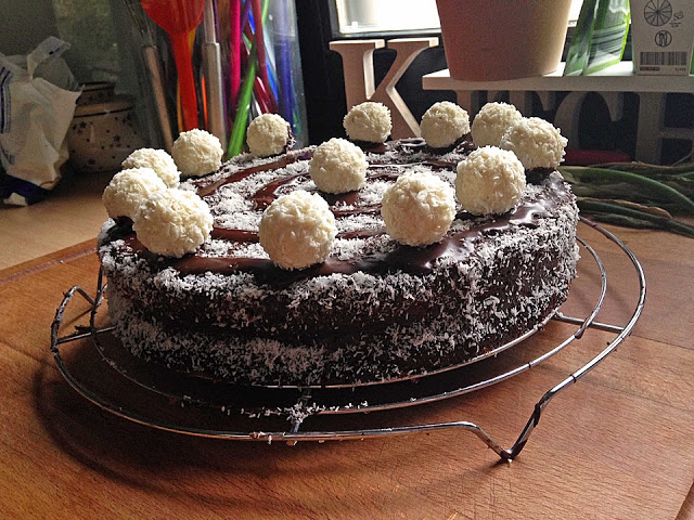 Tort cu ciocolată și cocos